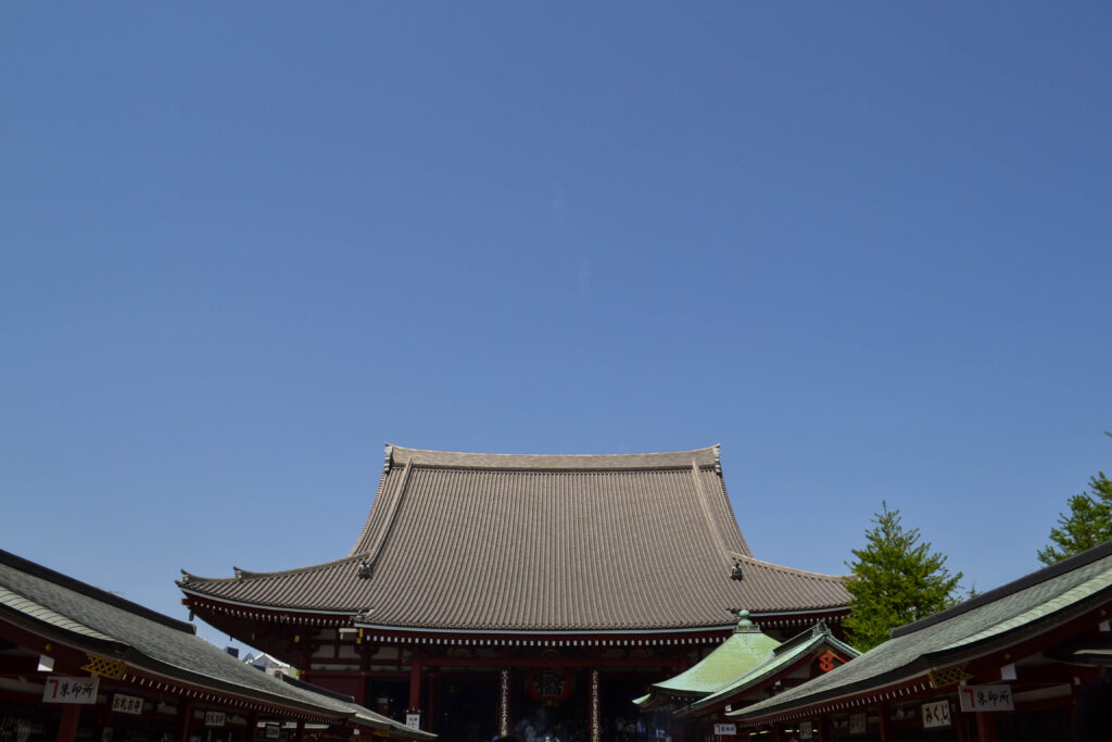 Tetto del tempio Senso-ji ad Asakusa
